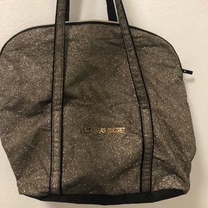 Victoria’s secret overnight tote bag